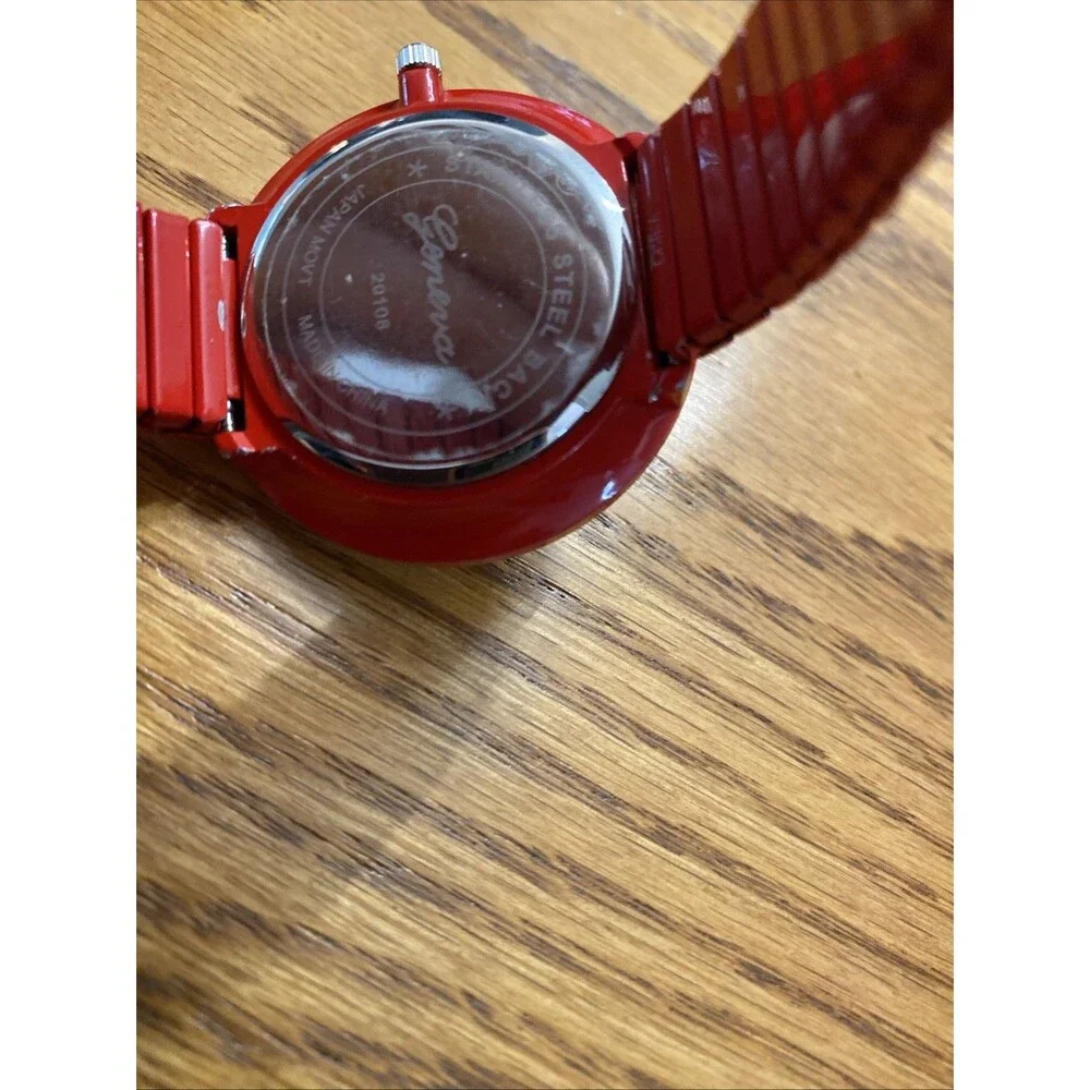 Geneva Red Quartz Flex Metal Band Luxury Dress Women's Watch Working